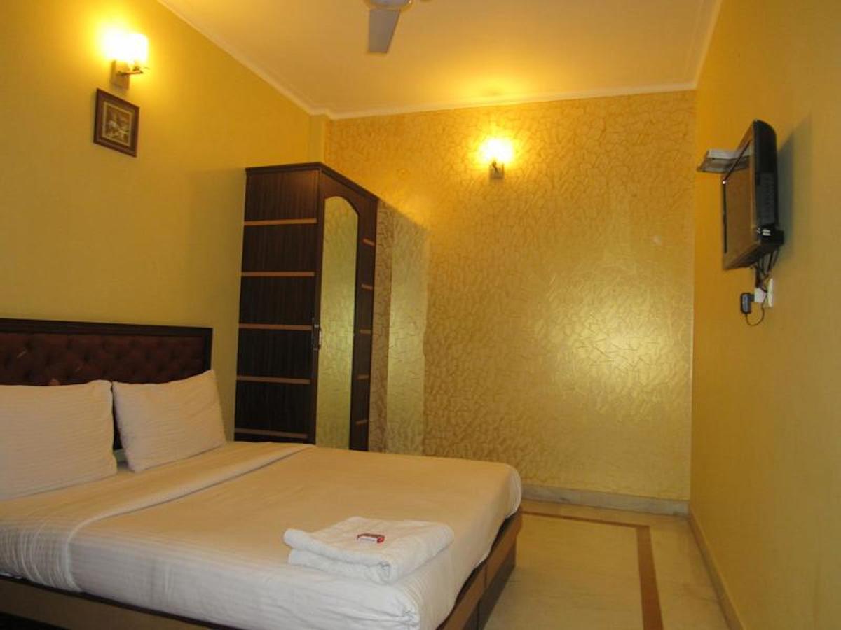 Hotel Traditional Inn Nuova Delhi Esterno foto